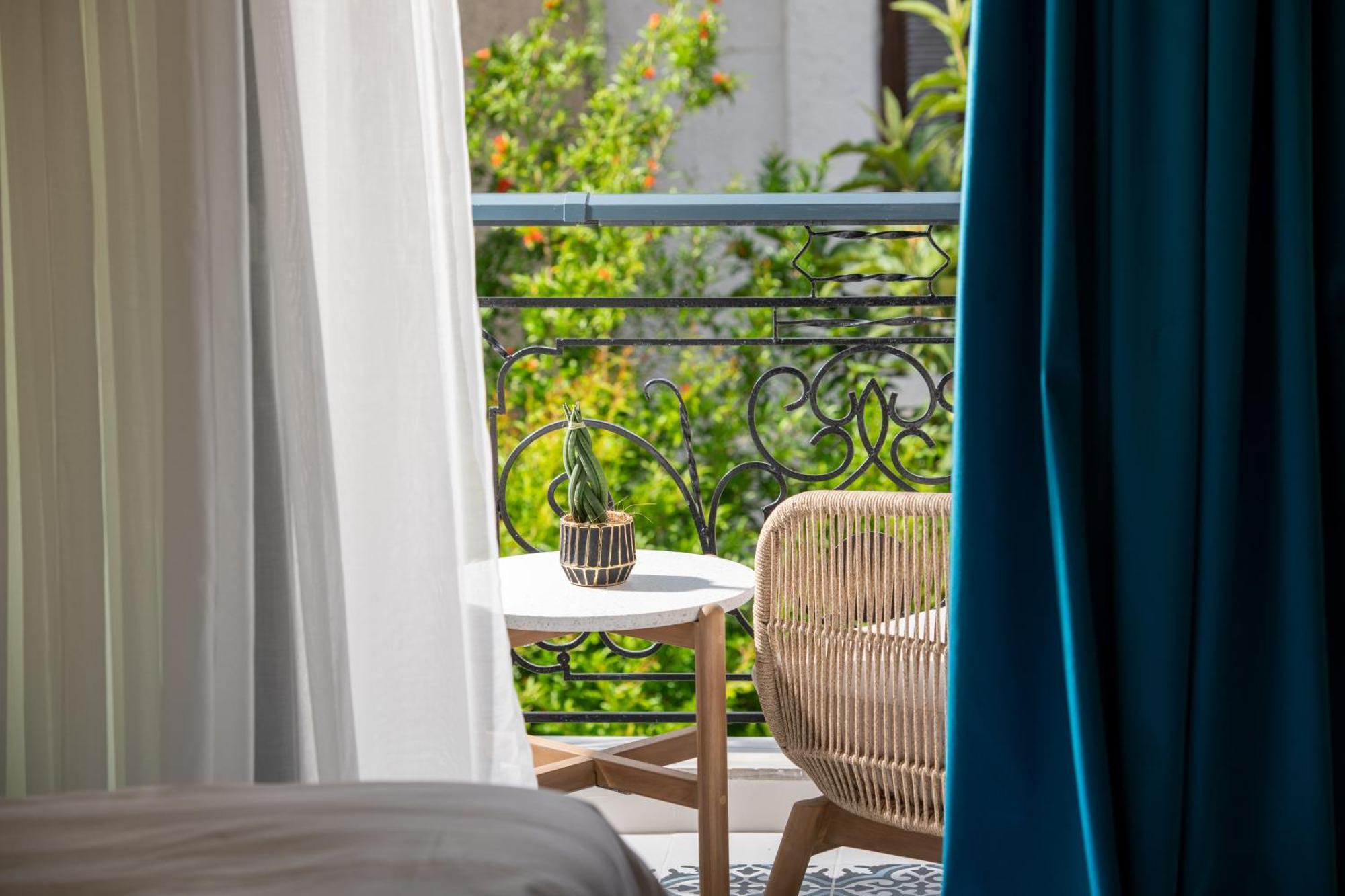 Pela Veranda Exquisite Suites Néosz Marmarász Kültér fotó
