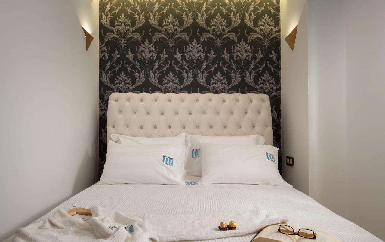 Pela Veranda Exquisite Suites Néosz Marmarász Kültér fotó