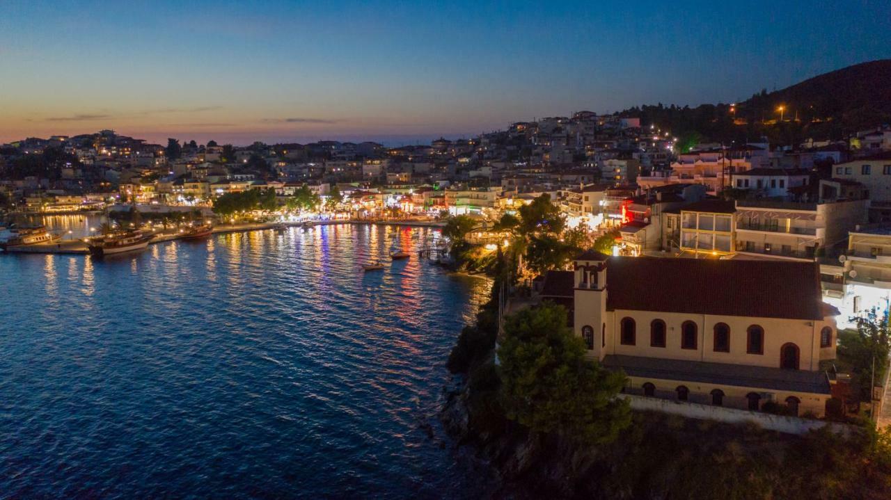 Pela Veranda Exquisite Suites Néosz Marmarász Kültér fotó